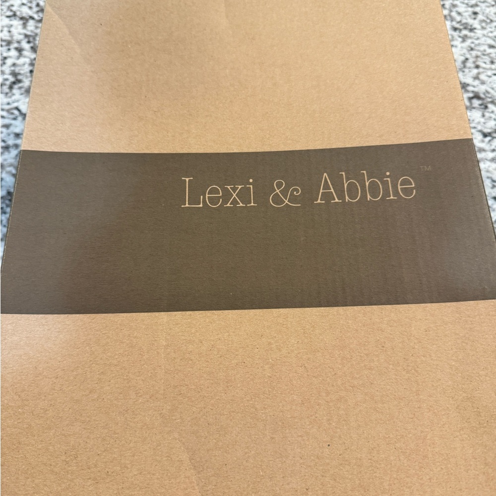 Women Booties w/Wedge Heel